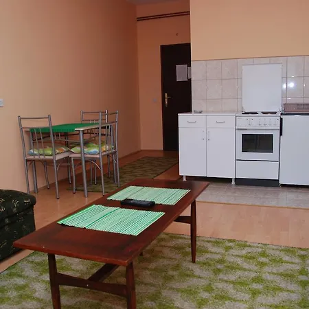 Apartament Hadzi